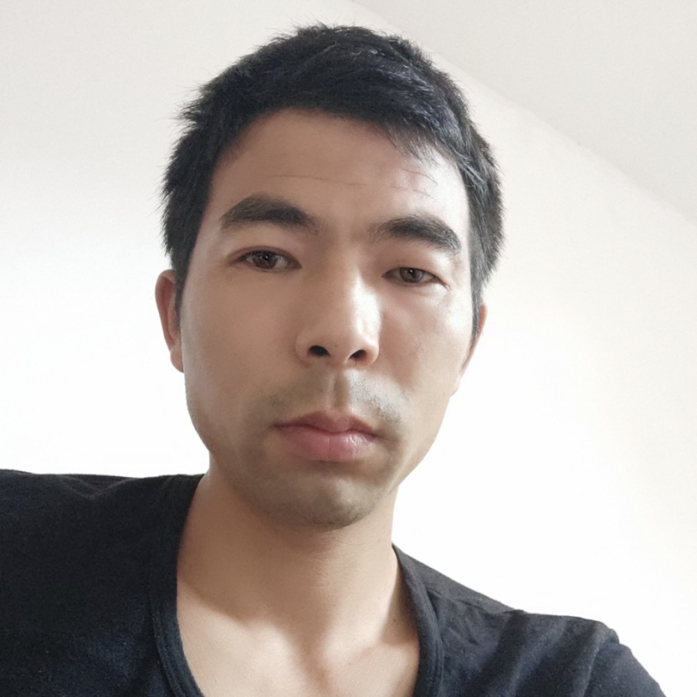 乐曲伶俐的照片