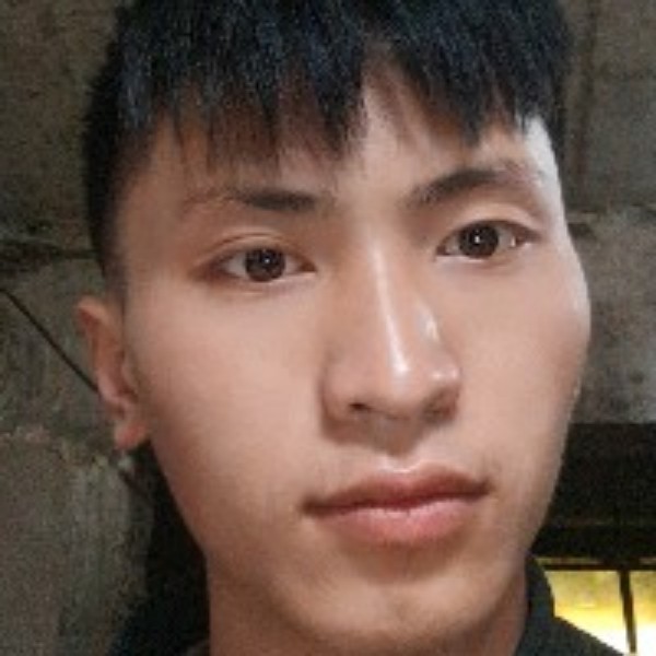 优雅放弃霓裳的照片