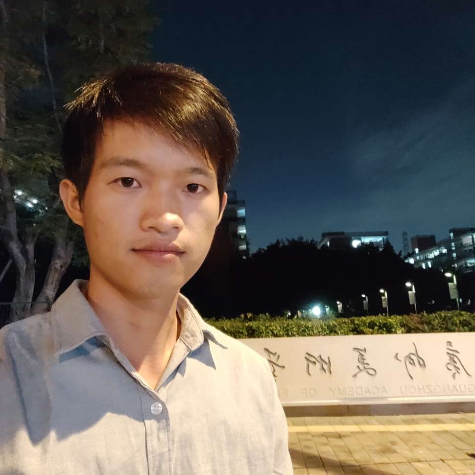阿华，，的照片