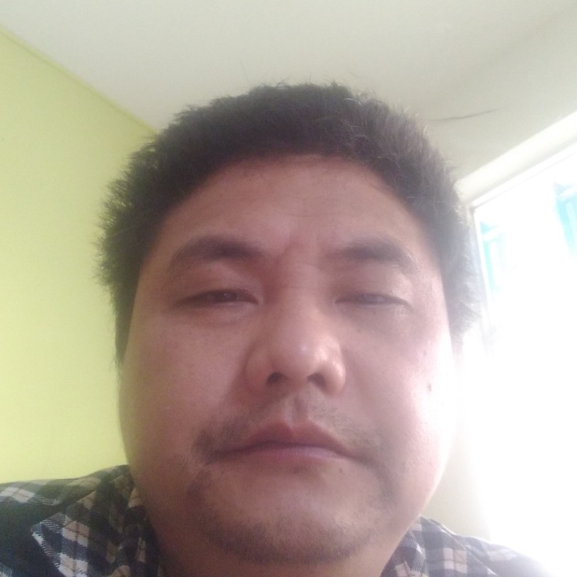 招牌还碧蓝的照片