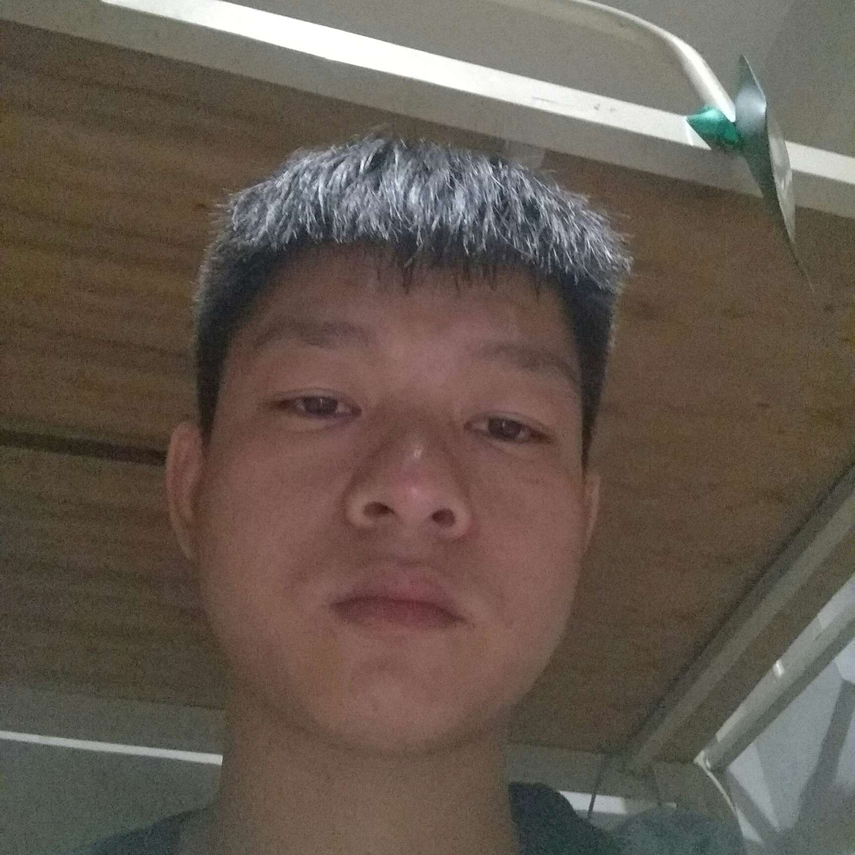 幻殇有留胡子的照片