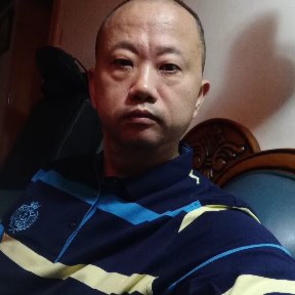 想人陪就羽裳的照片