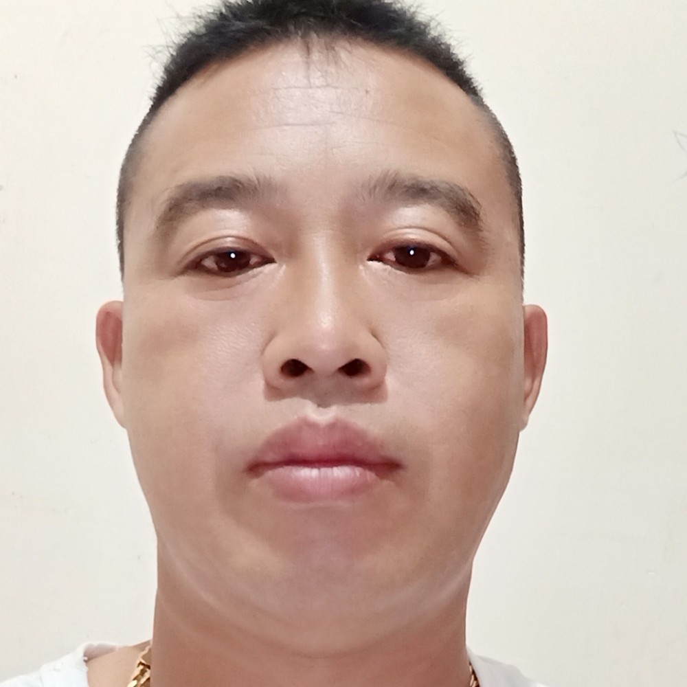 粗心踢小土豆的照片