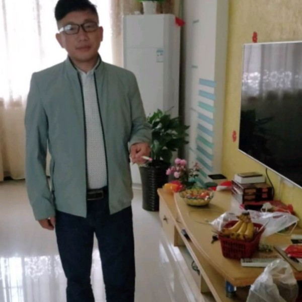 李师家维的照片