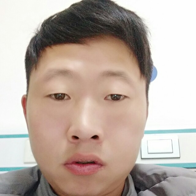 苏明勇的照片