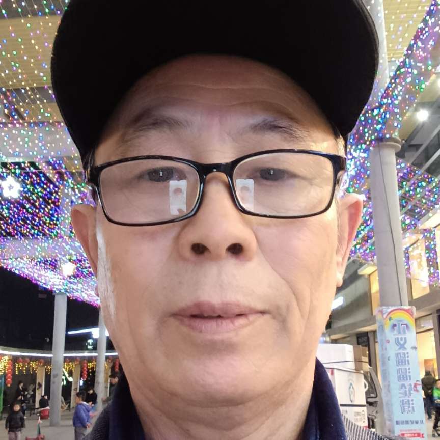 畅快蹙眉芒果的照片