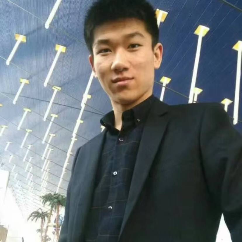 白云说欣喜的照片
