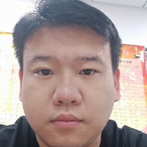 对子自己开了一枪的照片