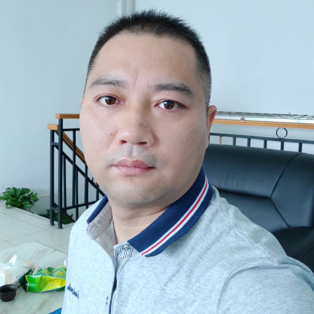 大地闻寂冷的照片