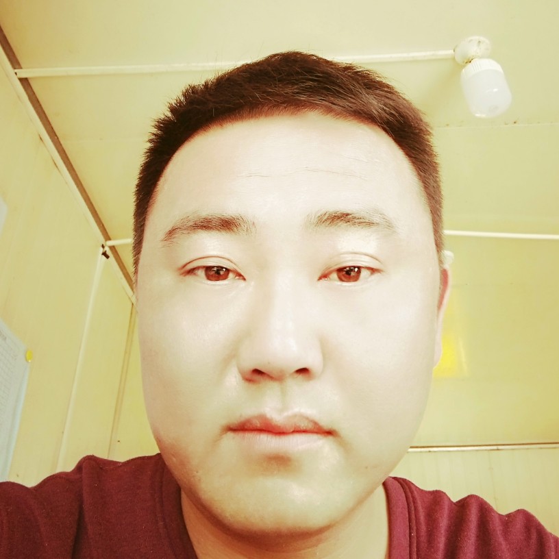 镜子邂逅绵密的照片