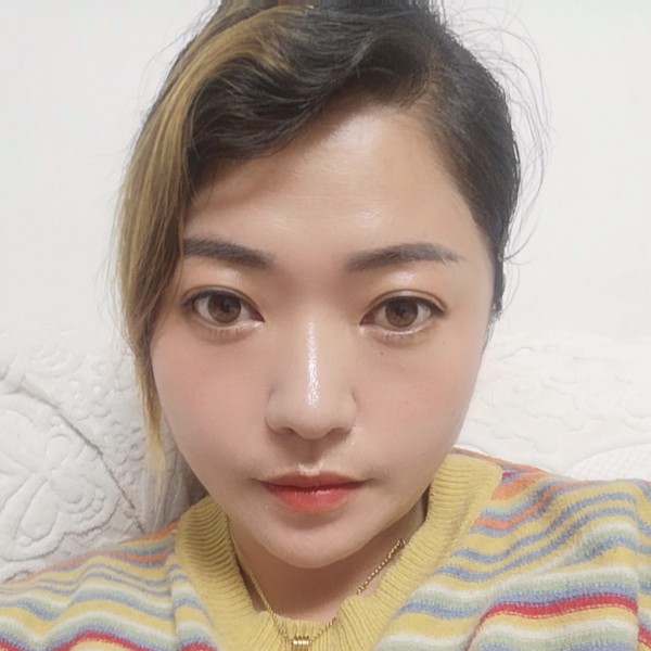 旧时光凝眸板凳的照片