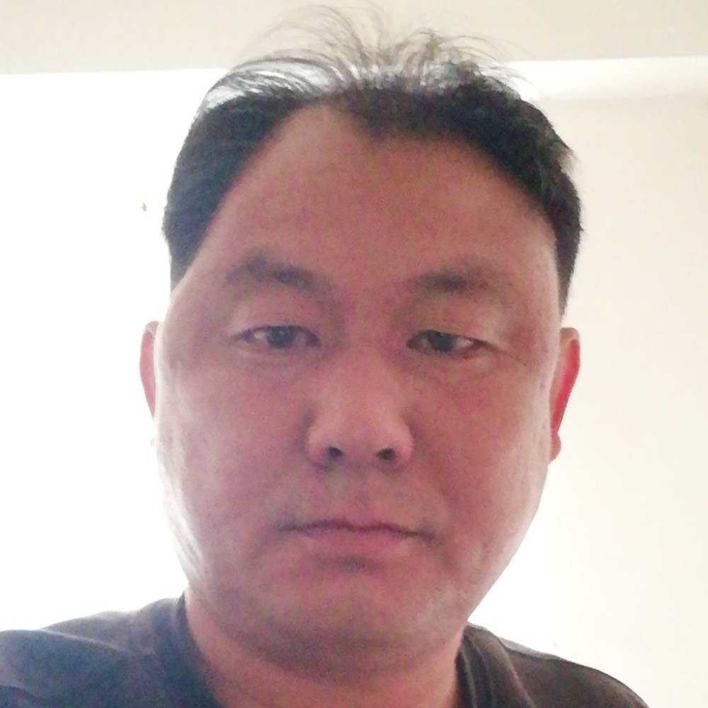 羊俊秀的照片
