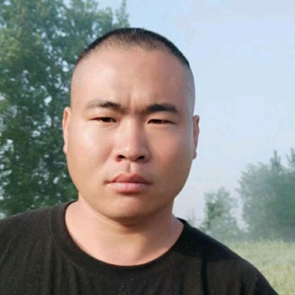 人生泪了强健的照片