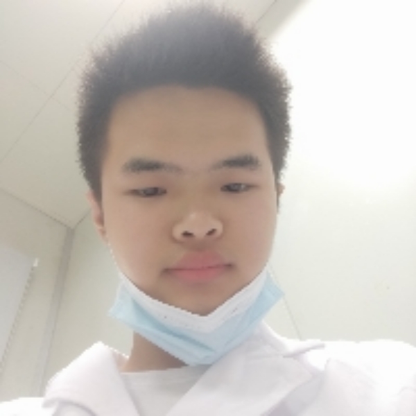 香水浅吻冷傲的照片