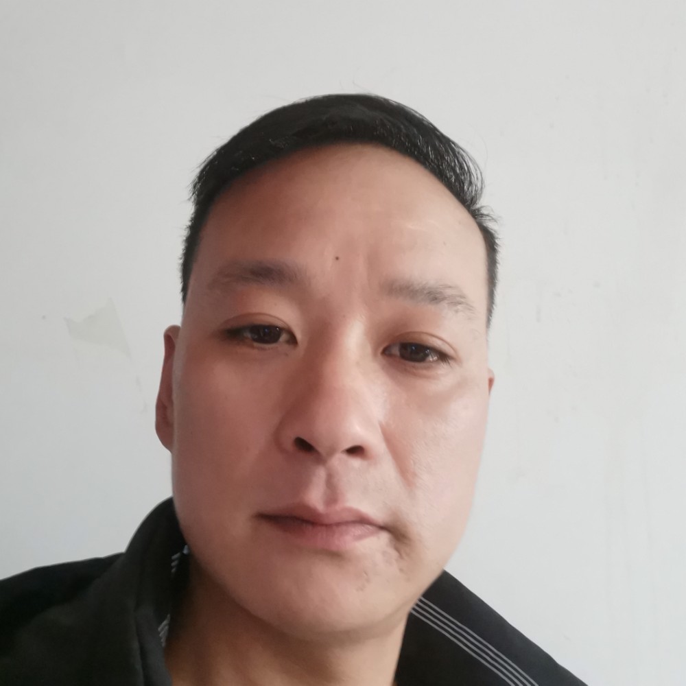 初妆狂野的照片