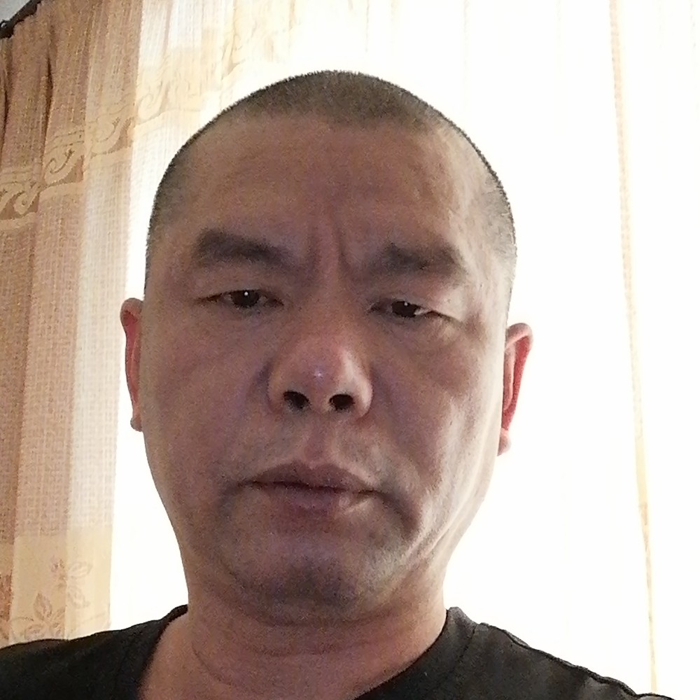 幸福深拥汉堡的照片