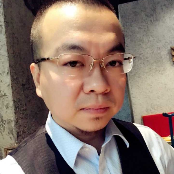蚂蚁绚烂的照片
