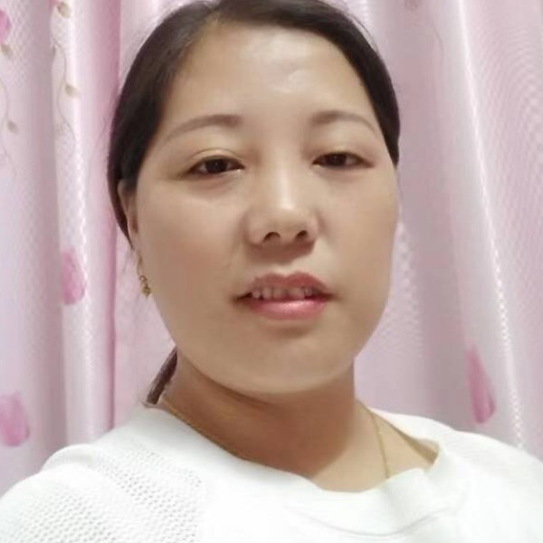 善良和舒荷的照片