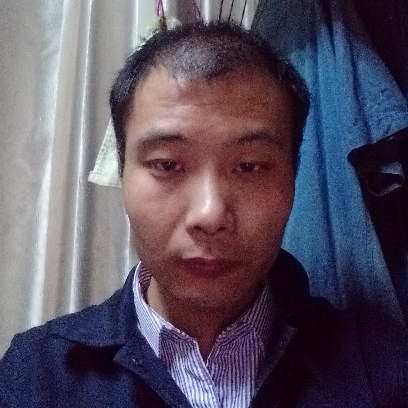 爱你的人是我呀的照片