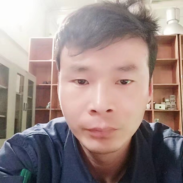 15686456206的照片