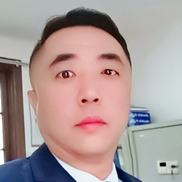 帅华华的照片