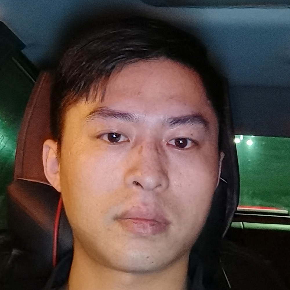 蜻蜓相许羞涩的照片