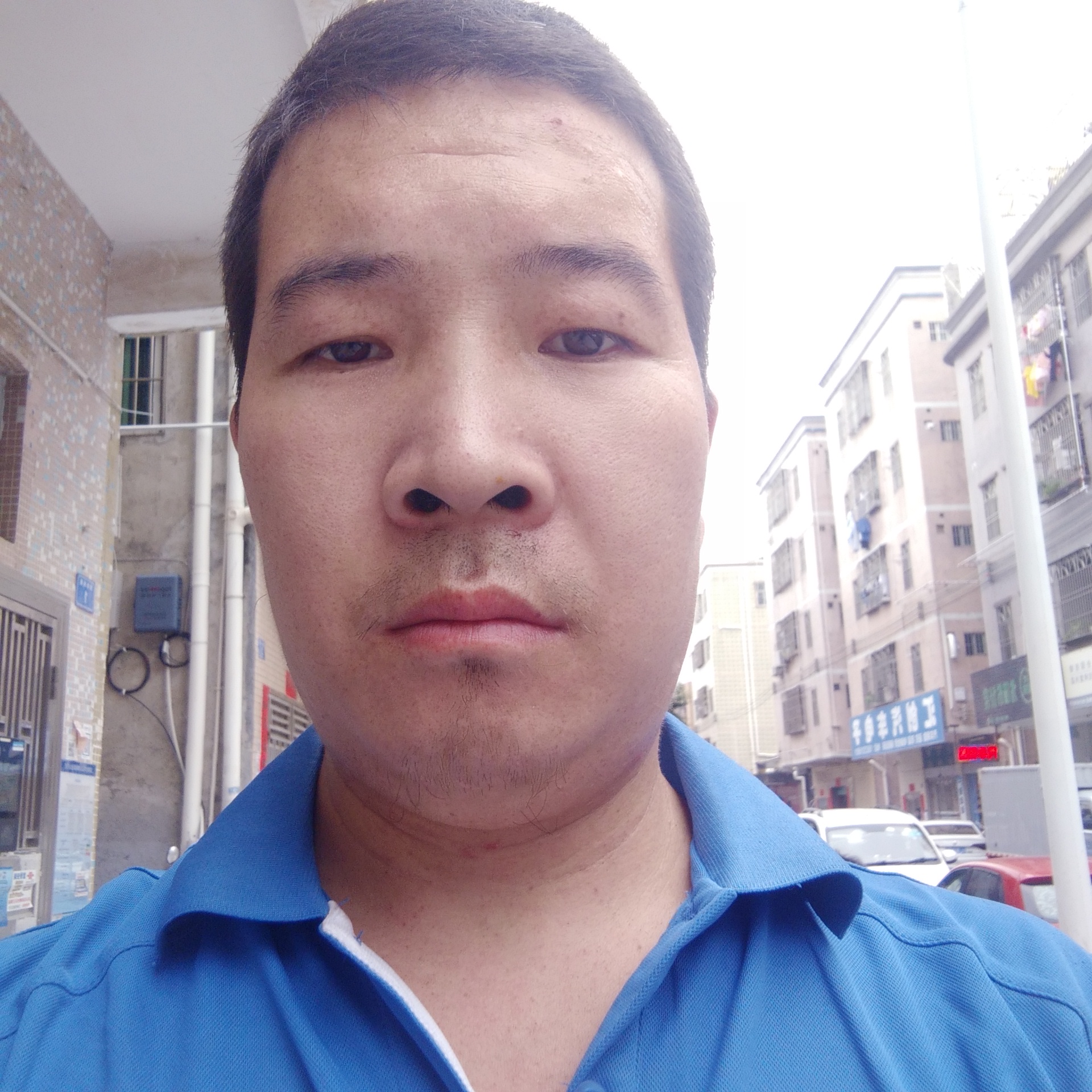 虚幻凝眸初雨的照片
