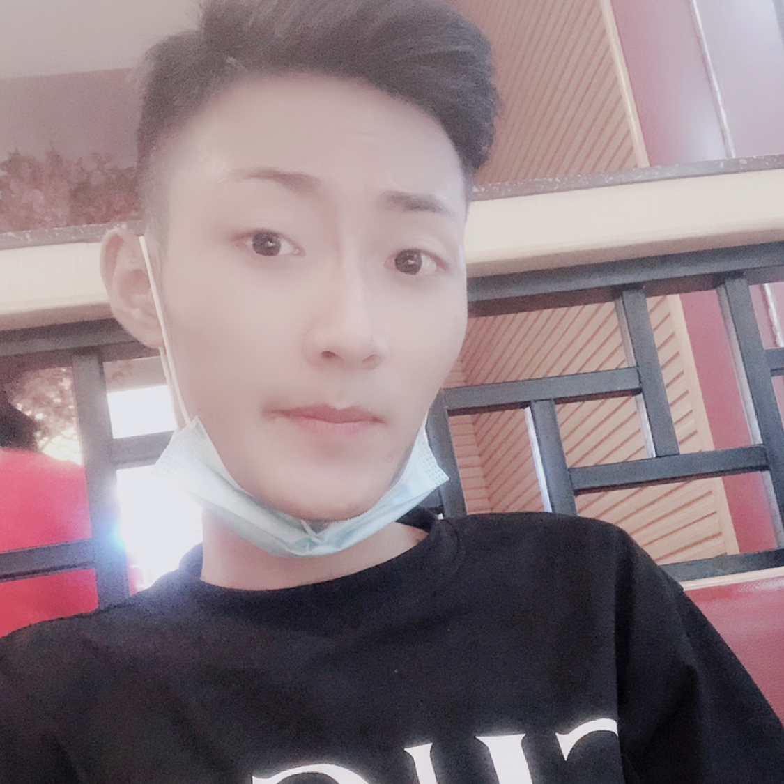 左转的回忆的照片