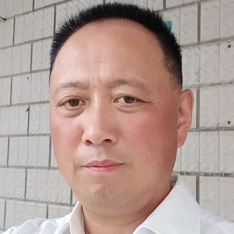 默默柜子的照片