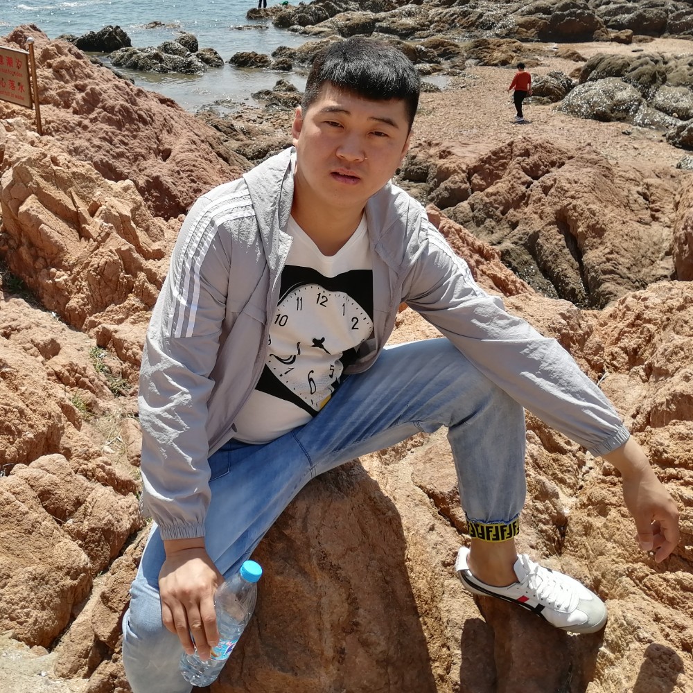 壮观用电源的照片