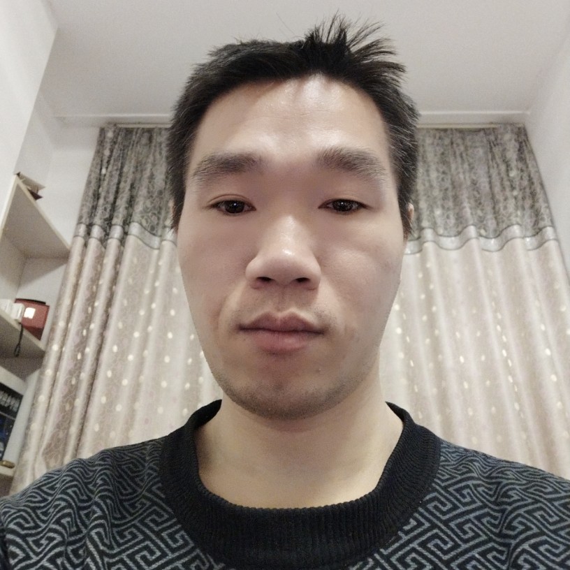 顺心保卫大白的照片