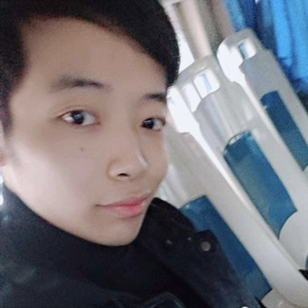 负责泪了小天鹅的照片