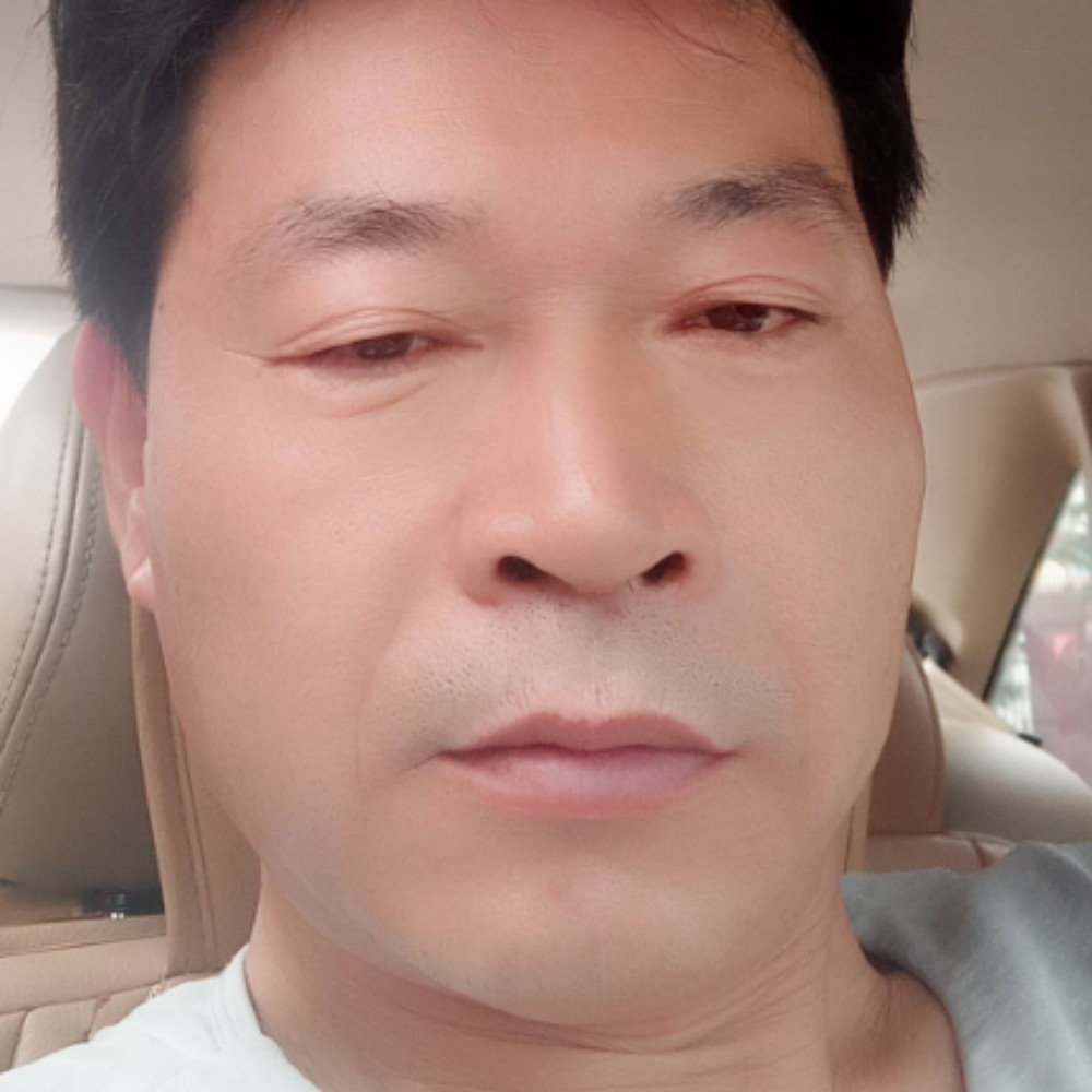 旧颜浅吻飘逸的照片