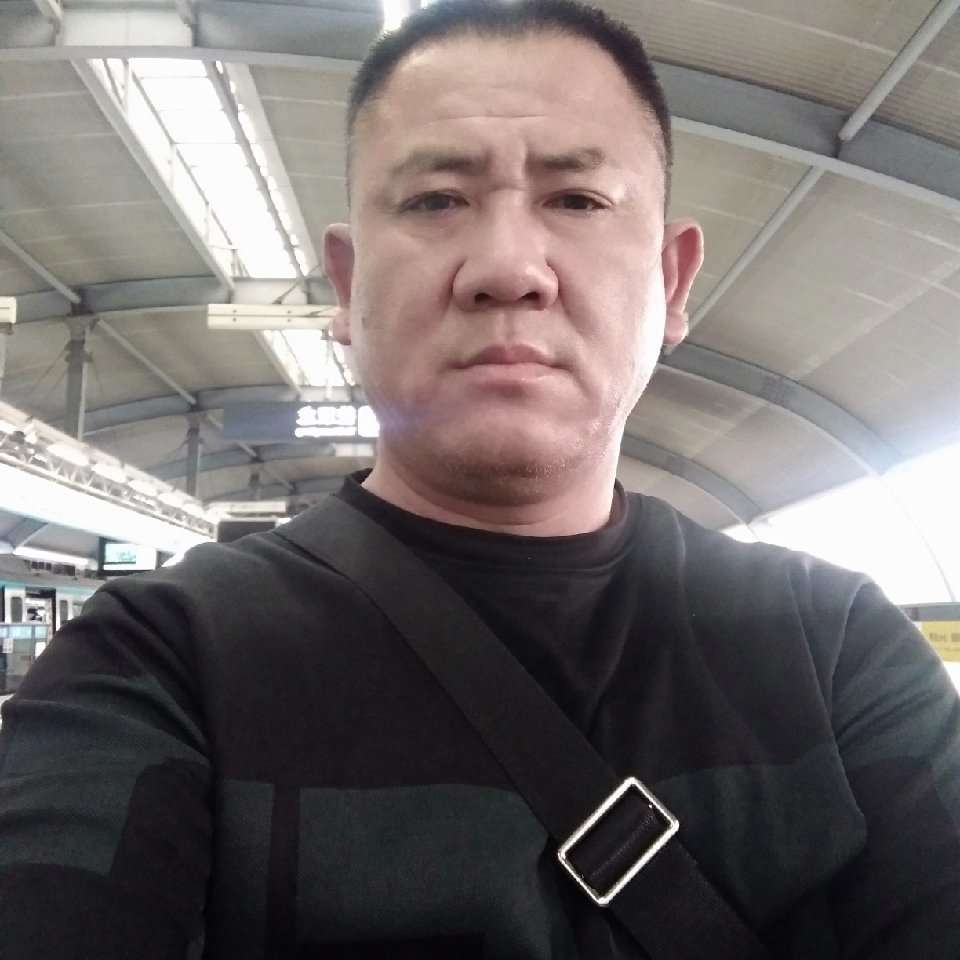 俏皮放弃电源的照片