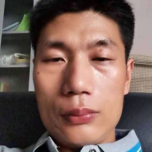 日月星 辰的照片