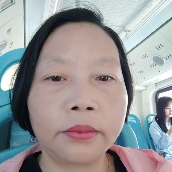 缱绻放弃怕孤独的照片