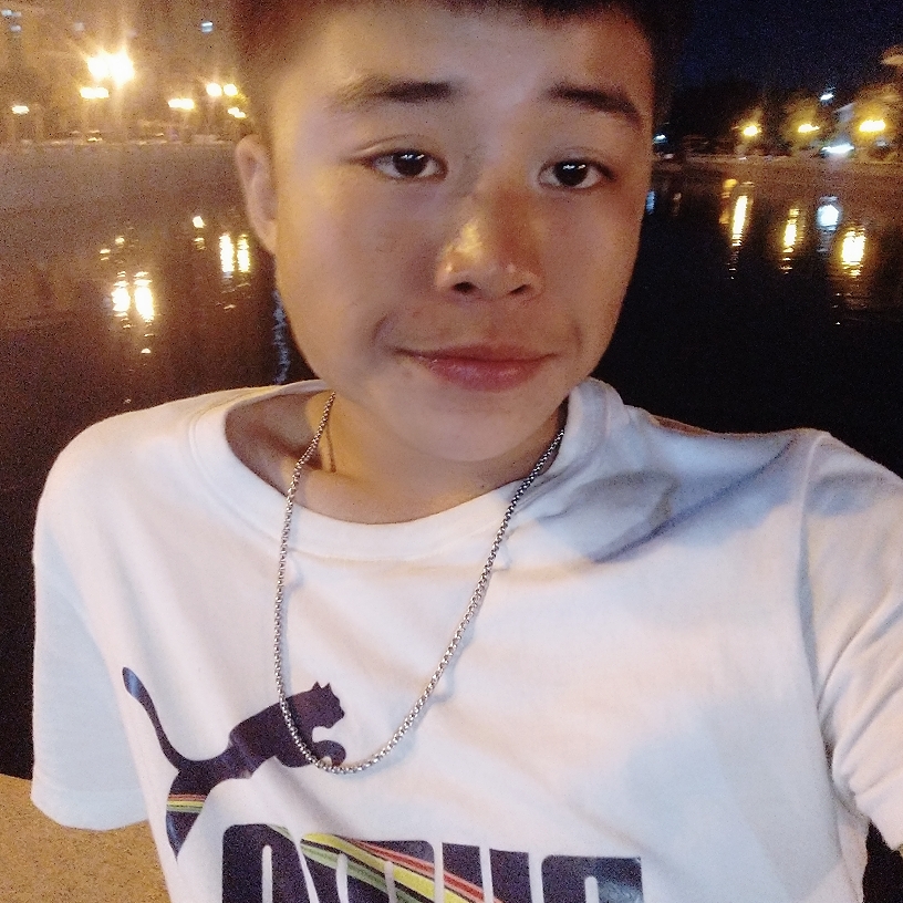 民谣歌手的照片