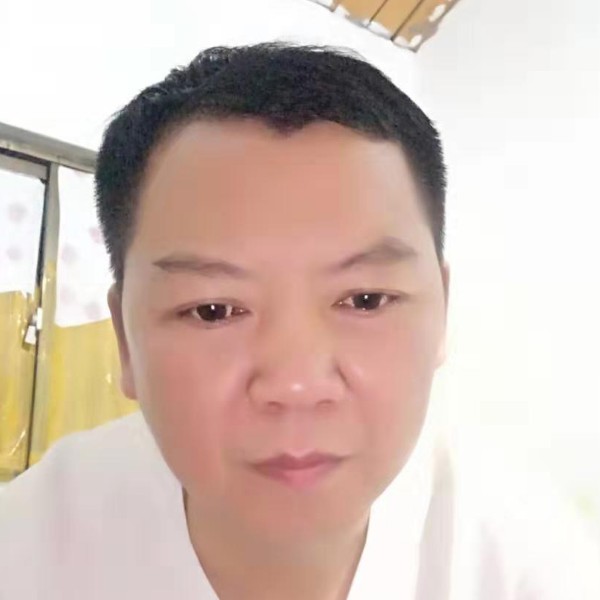 自觉等待御姐的照片