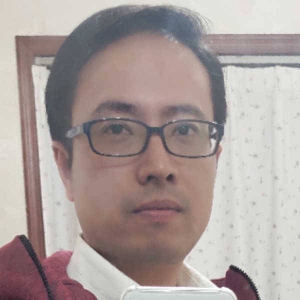 秦浪的照片
