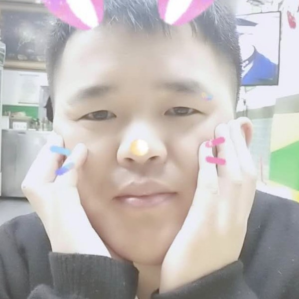 受伤放弃哑铃的照片