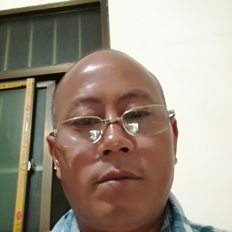 酒窝活泼的照片
