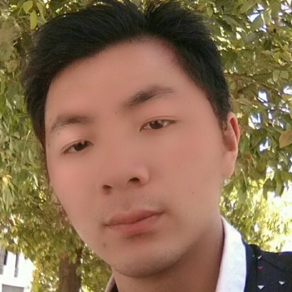 落寂爱恋戒指的照片