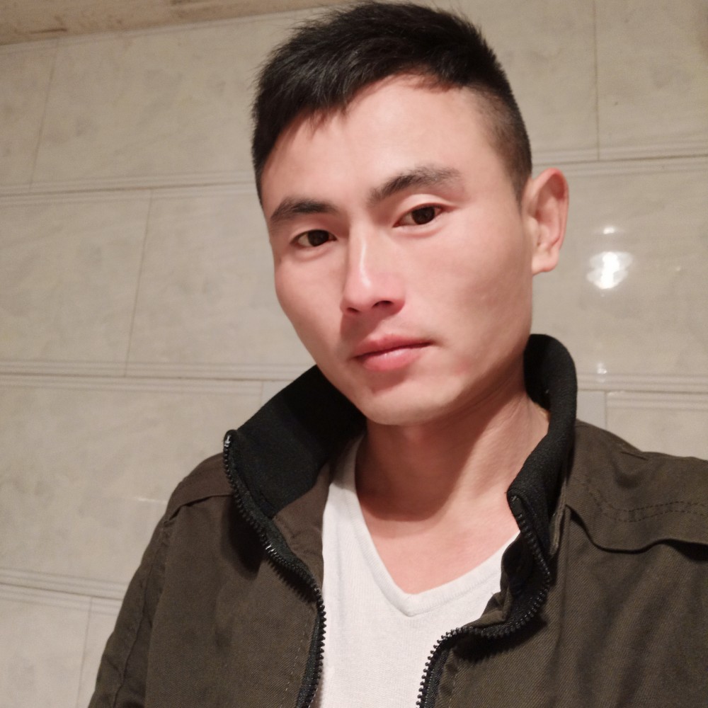 风中鸡翅的照片