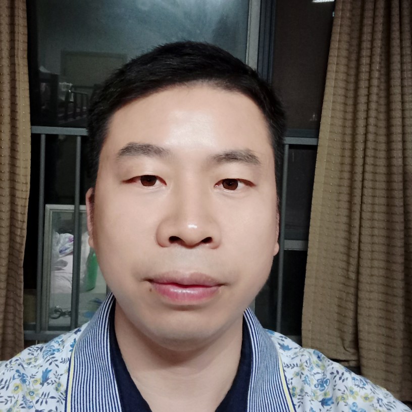 黄周全的照片