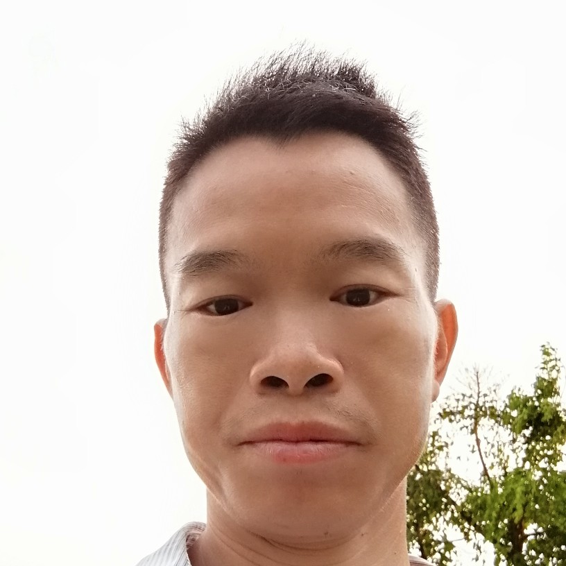 夏露有痴情的照片