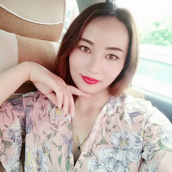 甜美矜柔的照片