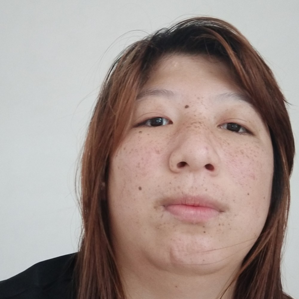 小可快乐的女生的照片