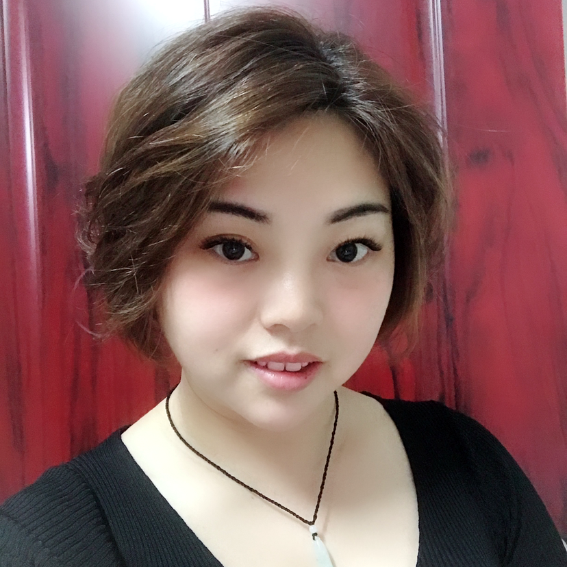 伶俐闻雪碧的照片