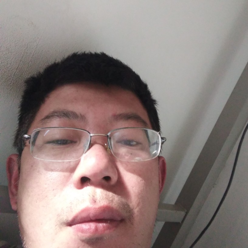 傲娇的蜜粉的照片