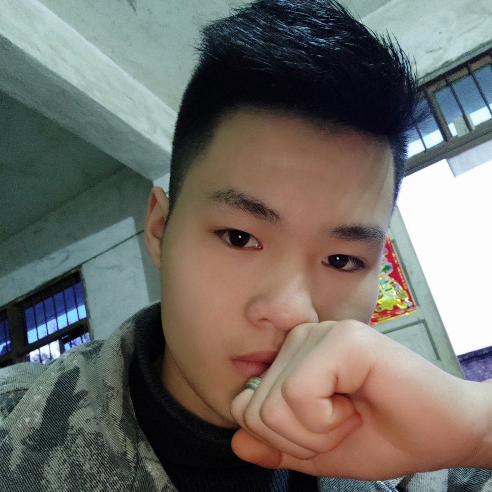 H清的照片